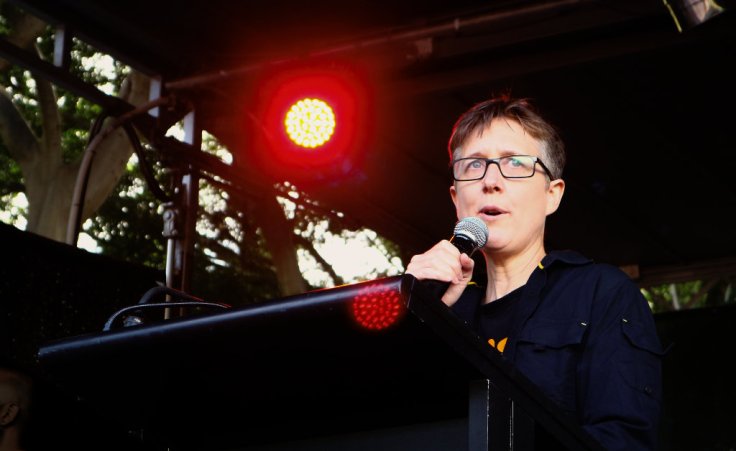 sally-mcmanus-2